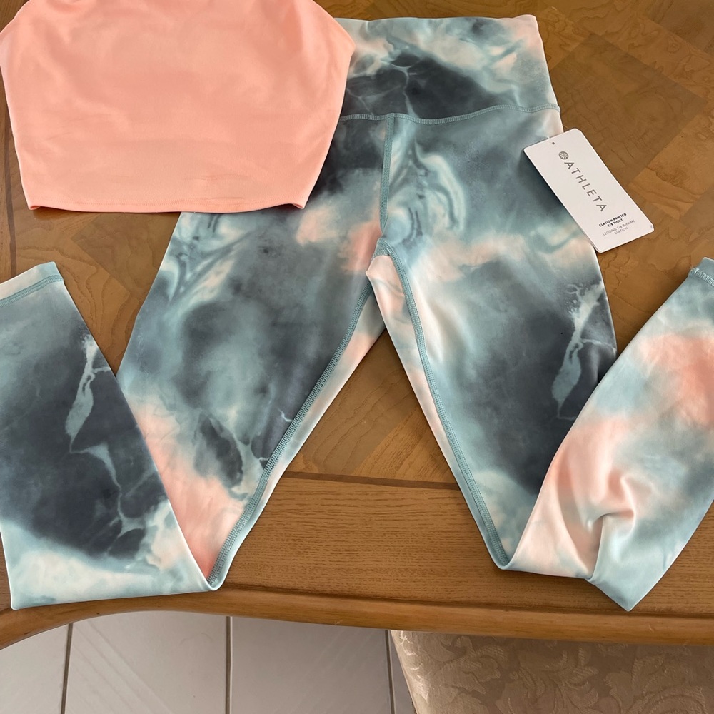 BRAND NEW Athleta Elation 7/8 bottoms! Gorgeous colors! Still have tags